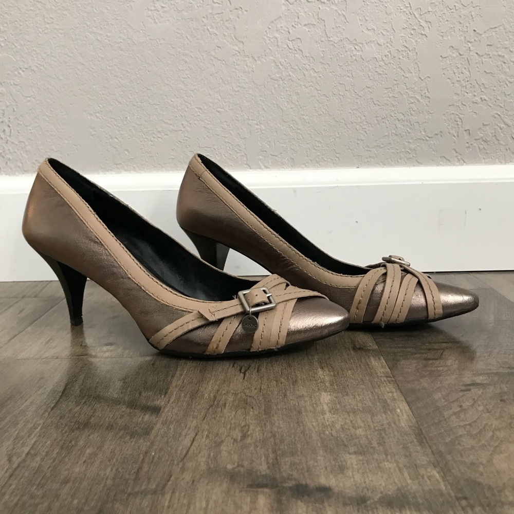 Bronze leather DKNY Heals